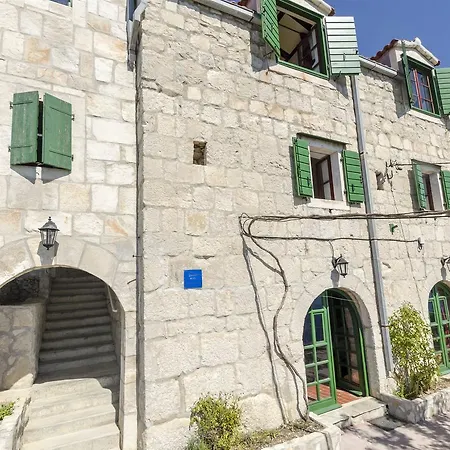 Apartament Boris *